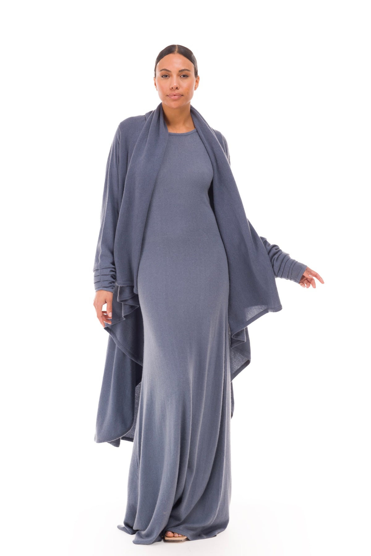 100% CASHMERE MAXI FITTED DRESS DOVE GREY