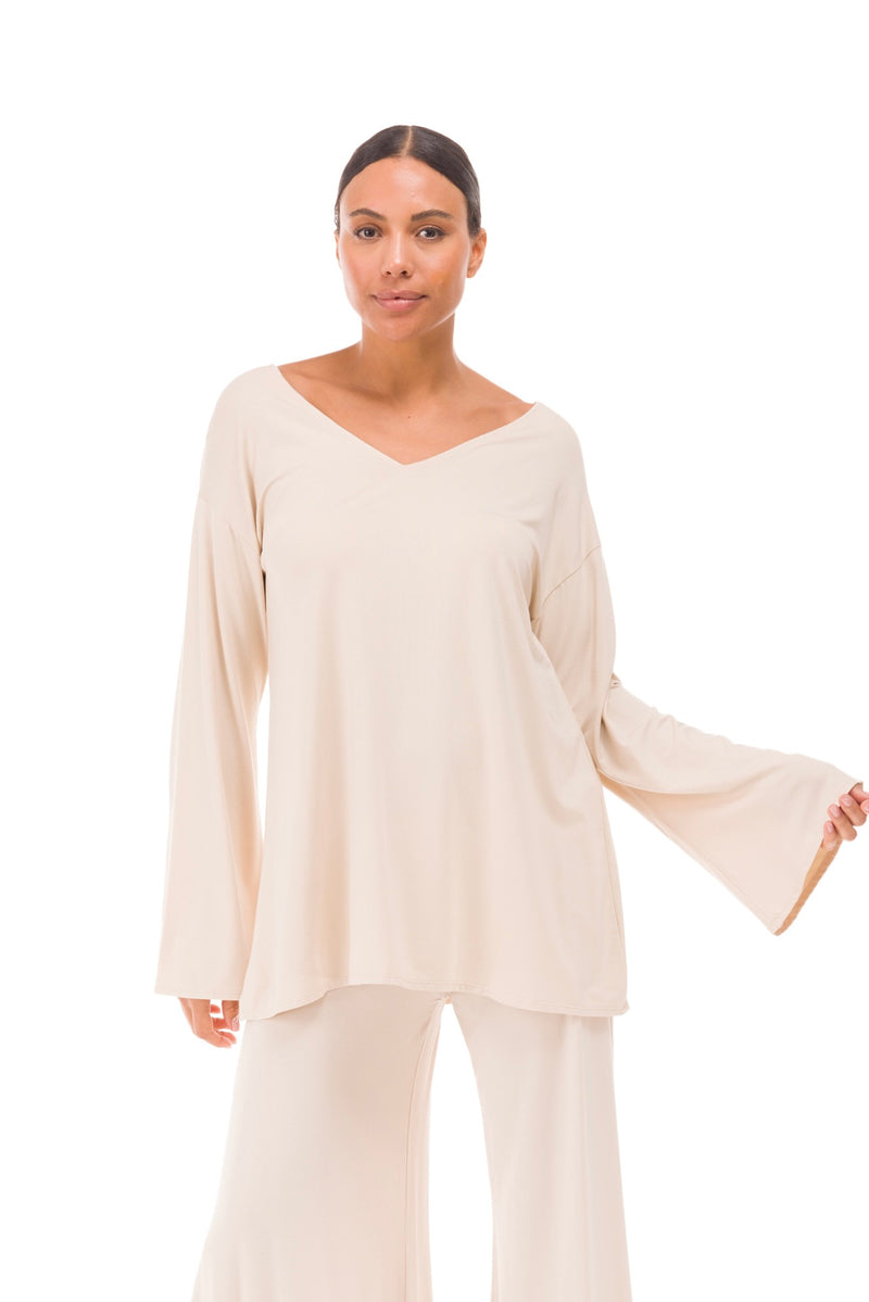 BAMBOO FLUTED V-NECK TOP ECRU