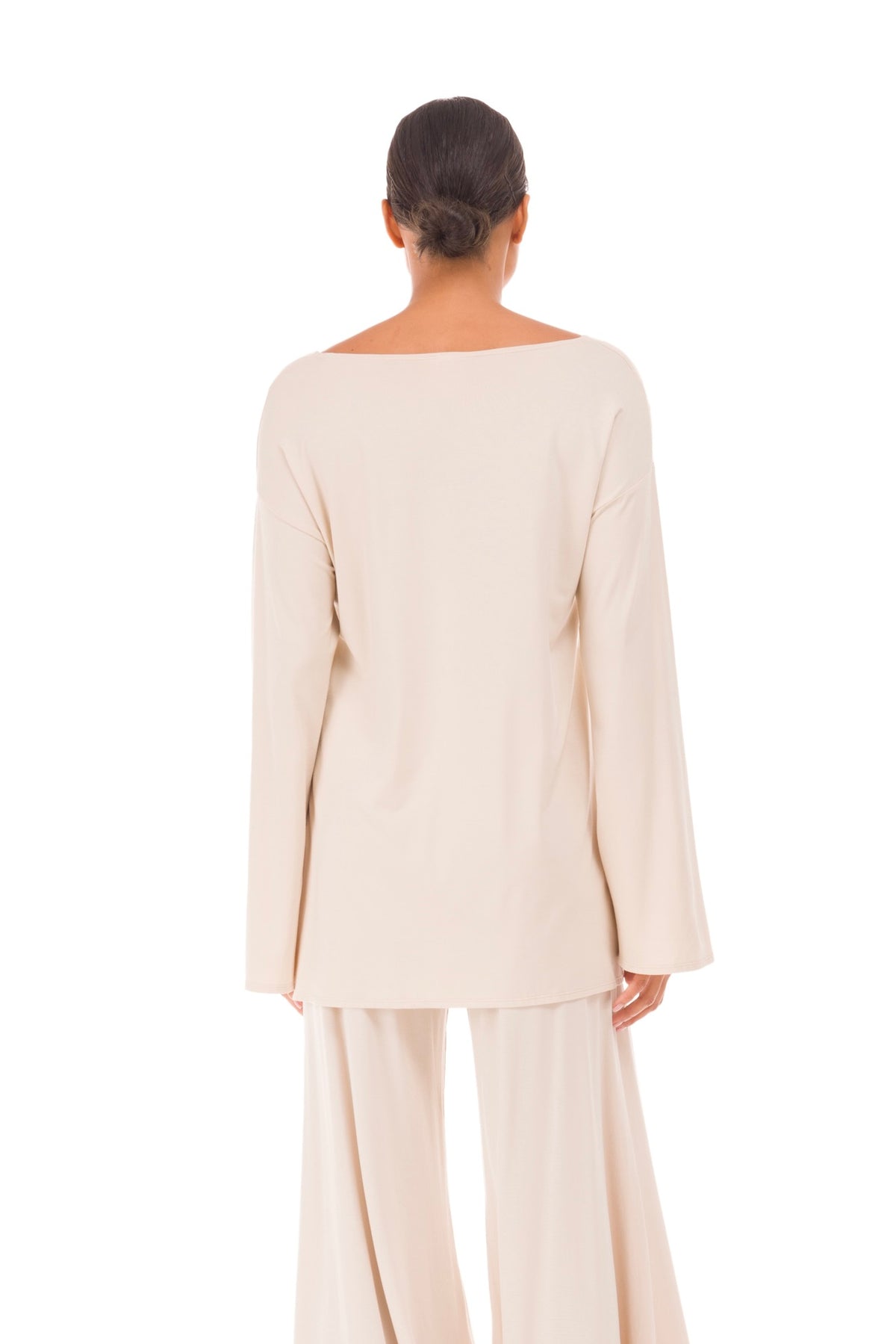 BAMBOO FLUTED V-NECK TOP ECRU
