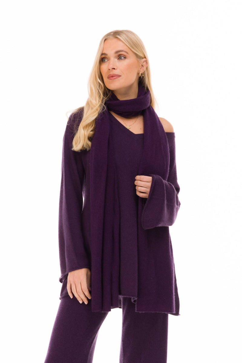 100% CASHMERE FLUTED V-NECK JUMPER AUBERGINE