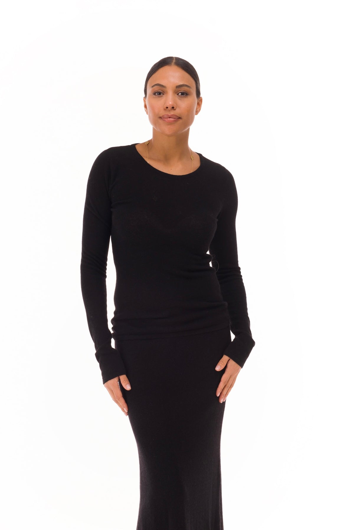 100% ULTRA FINE LONG SLEEVE TOP BLACK