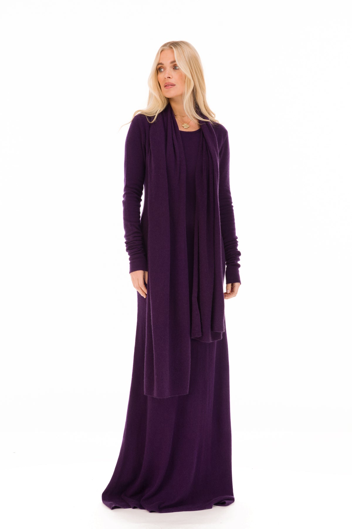 100% CASHMERE MAXI FITTED DRESS AUBERGINE