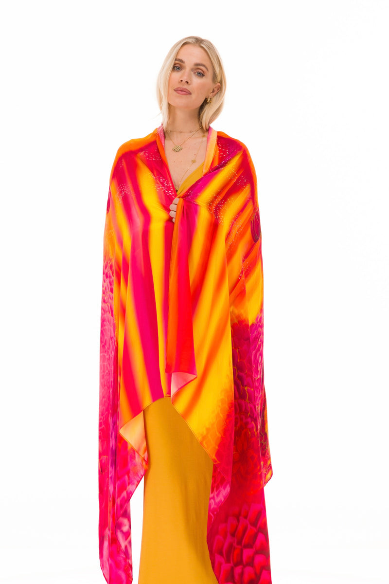 LAKSHMI SILK SHAWL – THE RADIANCE OF DIVINE ABUNDANCE