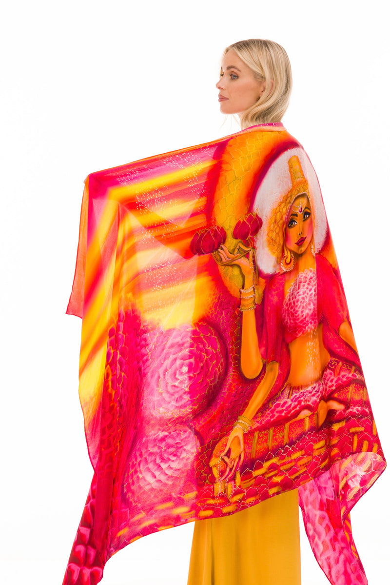 LAKSHMI SILK SHAWL – THE RADIANCE OF DIVINE ABUNDANCE
