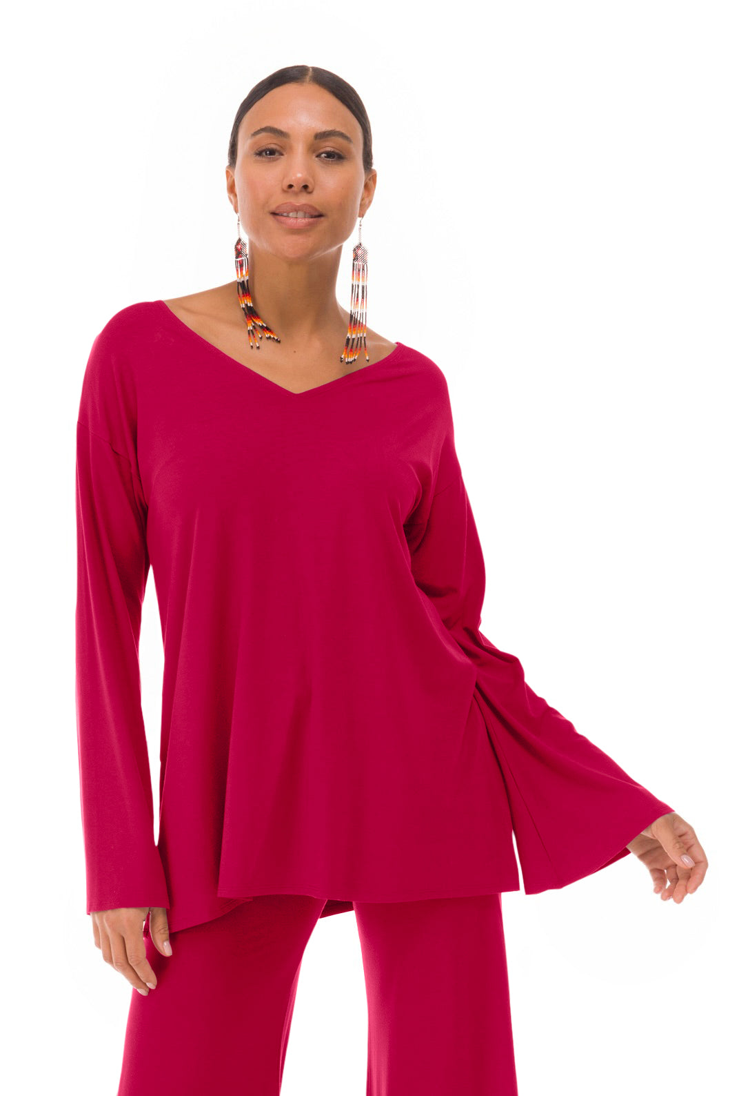 BAMBOO FLUTED V-NECK TOP CLARET