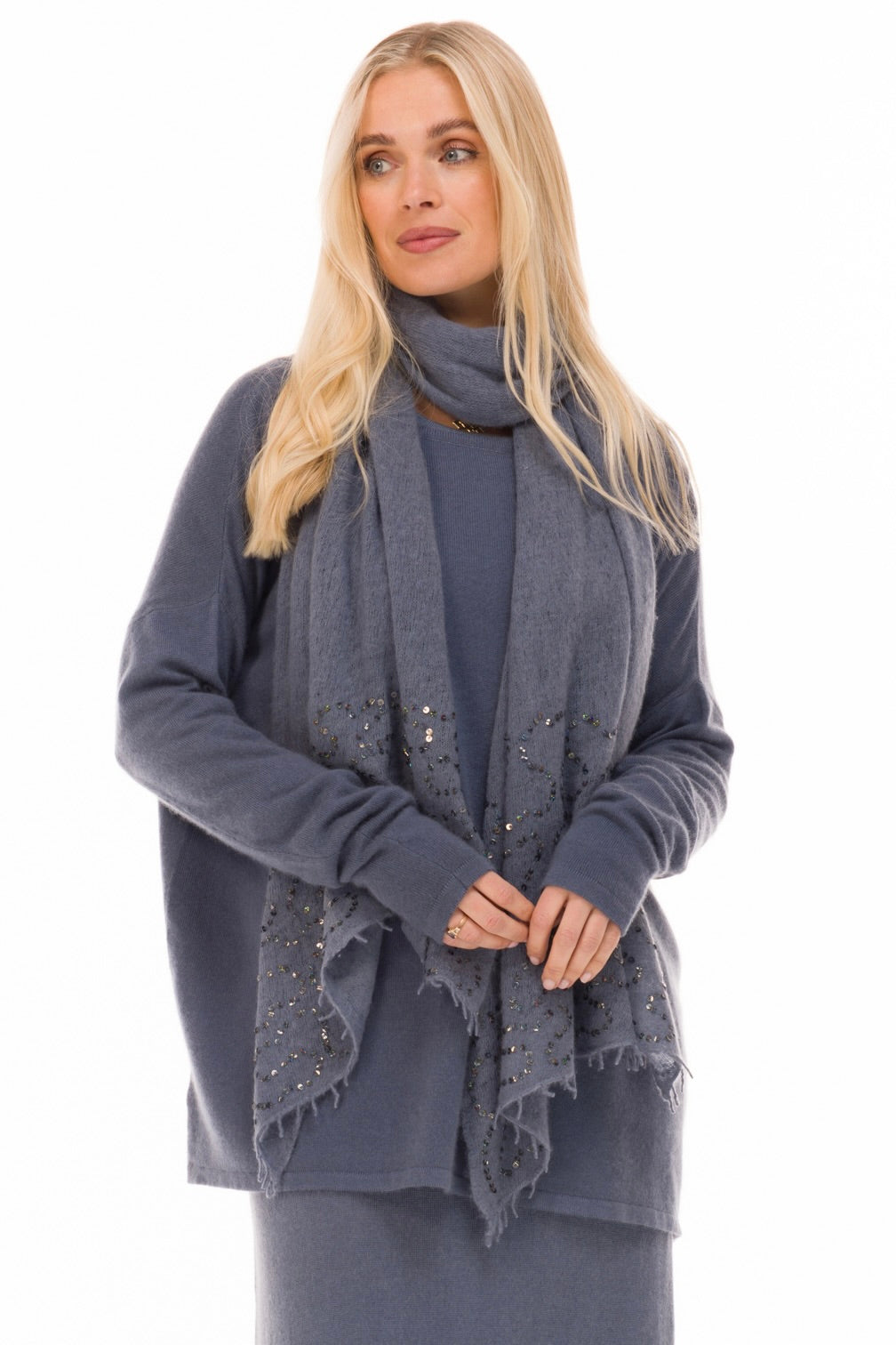 100% CASHMERE FELTED SCARF WITH SEQUINS DOVE GREY