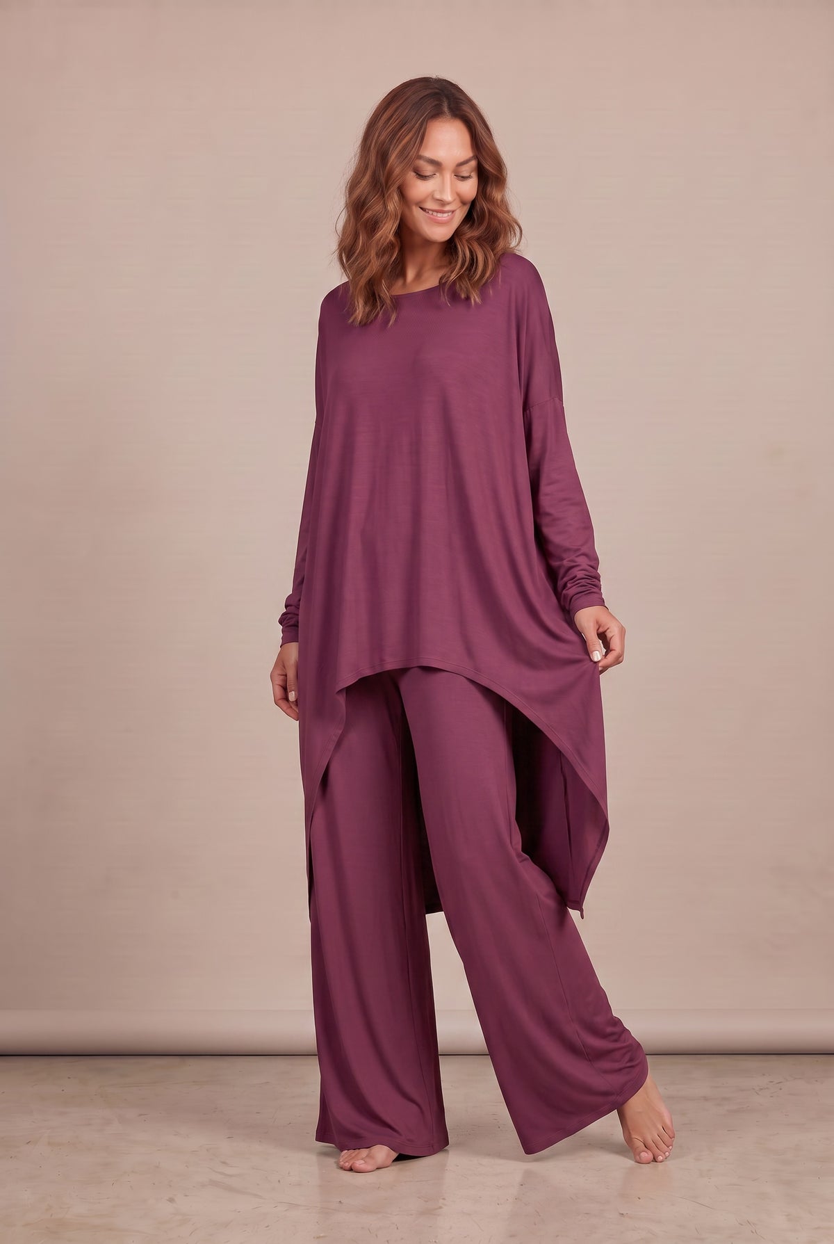 NEW BAMBOO SLOUCHY TOP BERRY