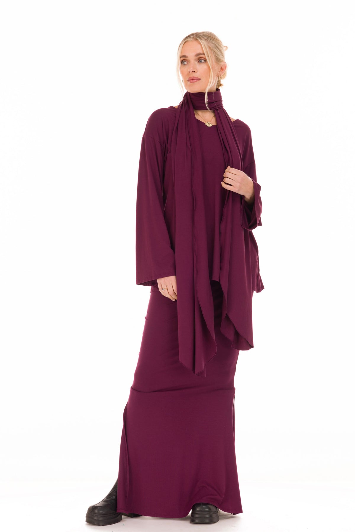 BAMBOO SIDE SLIT SKIRT BERRY