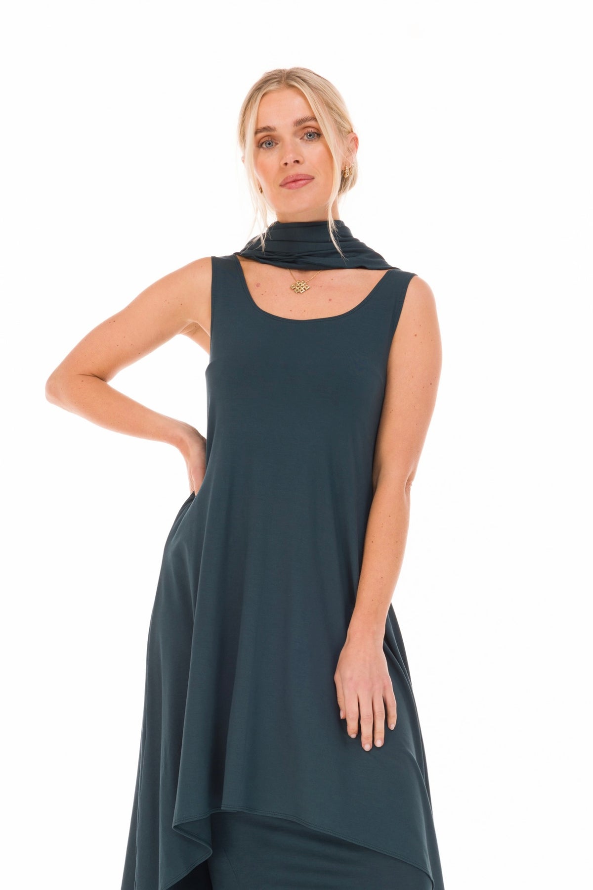 BAMBOO SCARF OCEAN GREEN