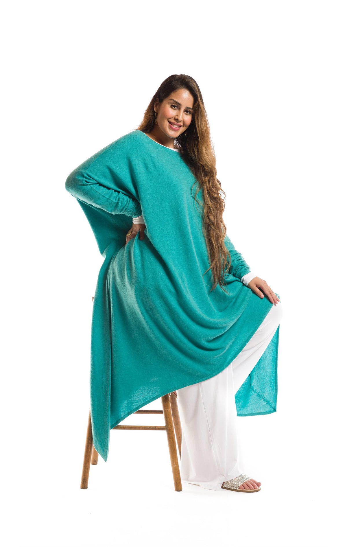 100% CASHMERE SLOUCHY JUMPER AQUA