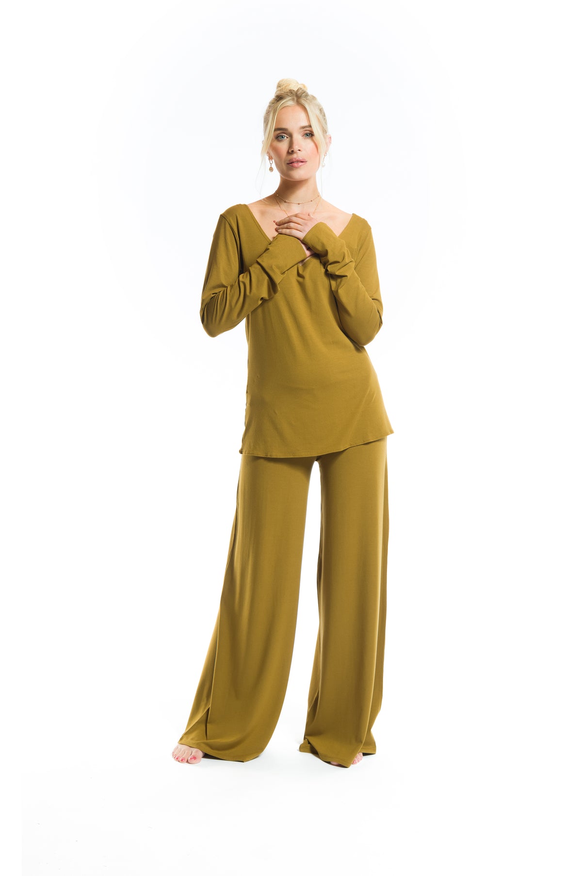 BAMBOO LONG SLEEVE TOP PISTACHIO