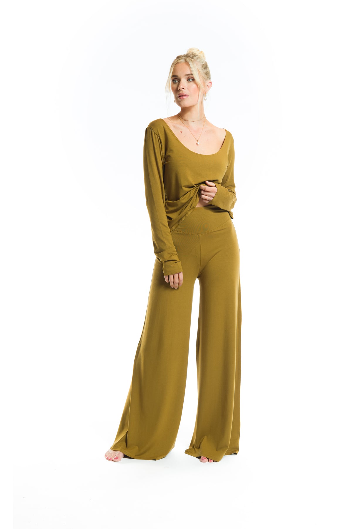 BAMBOO LONG SLEEVE TOP PISTACHIO