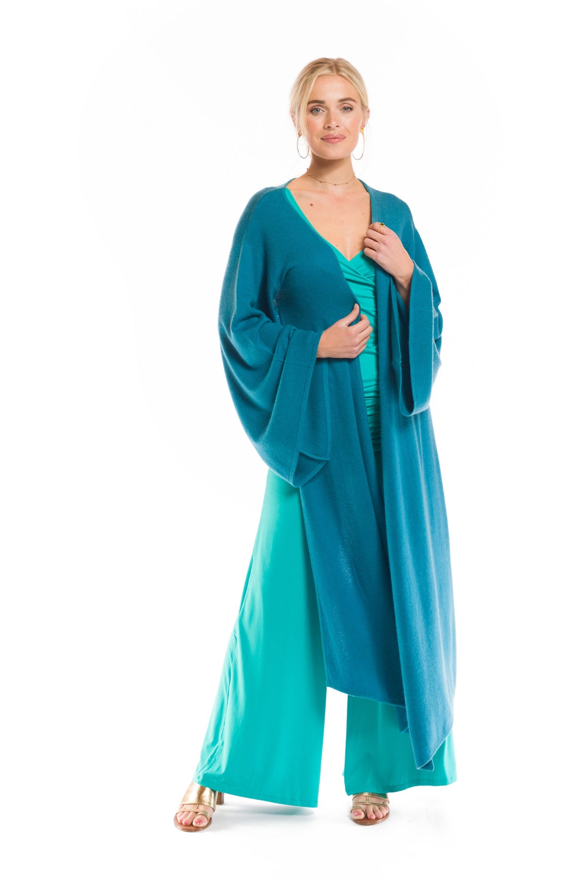 100% 2 PLY CASHMERE DRAPED SHRUG SKY BLUE