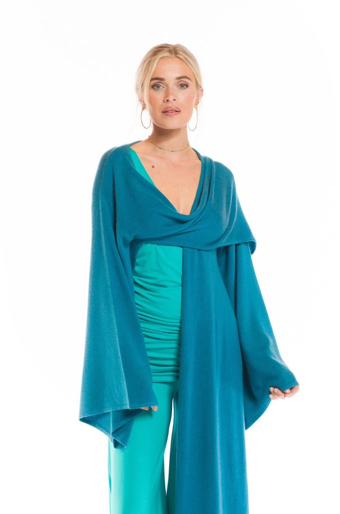 100% 2 PLY CASHMERE DRAPED SHRUG SKY BLUE
