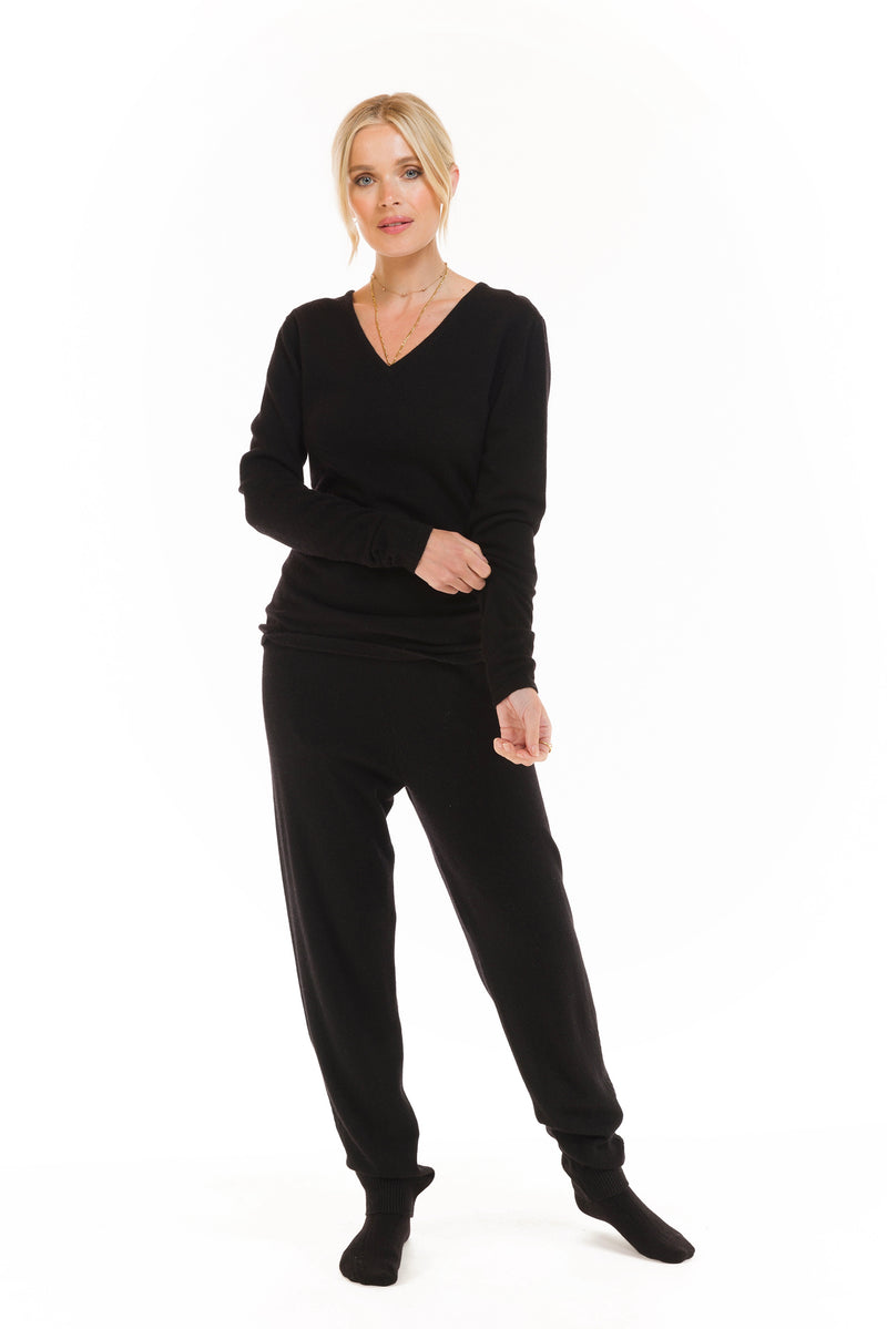 100% CASHMERE V-NECK TOP BLACK