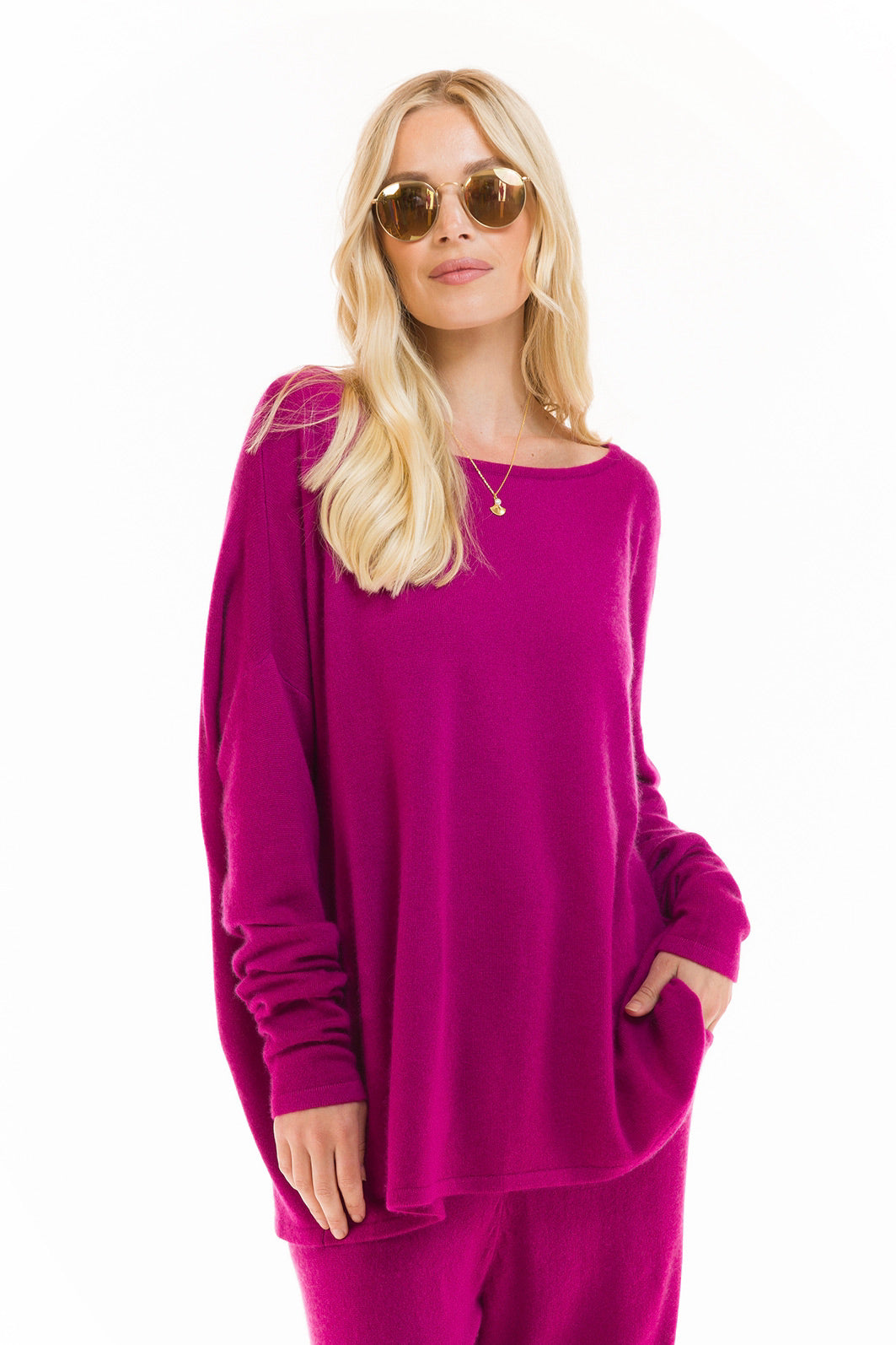 100% CASHMERE BOAT NECK JUMPER FUCHSIA