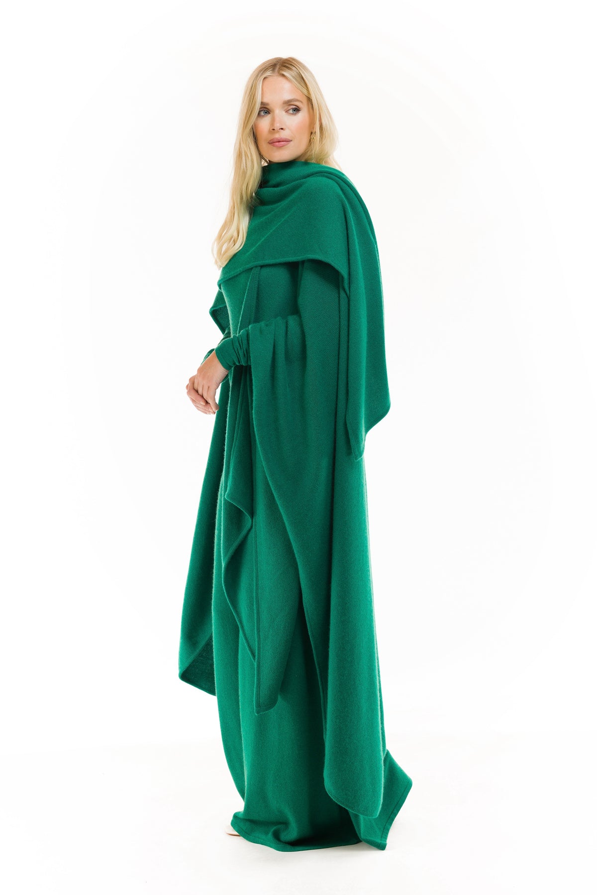 100% 4 PLY AVALON CASHMERE CAPE EMERALD GREEN