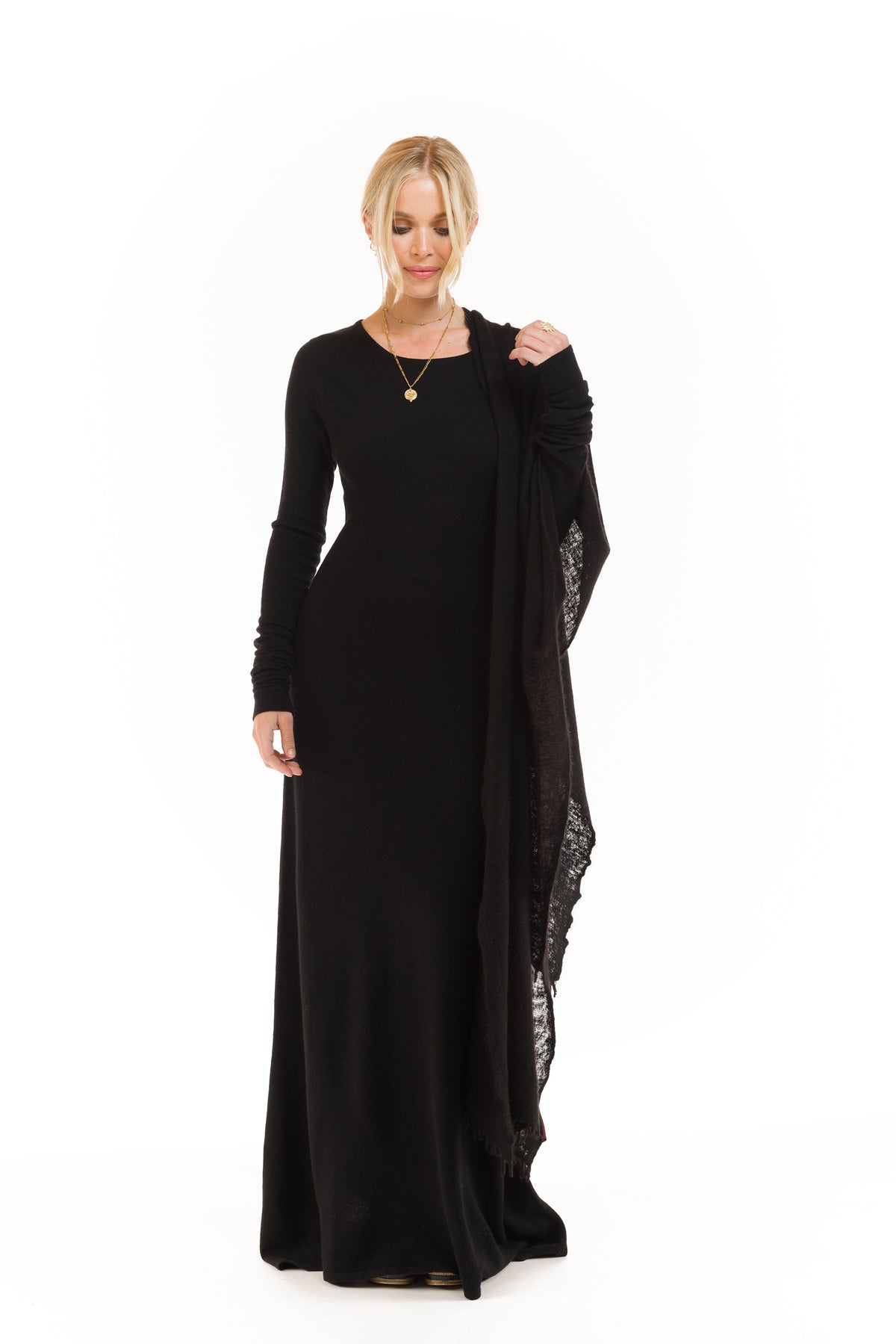 100% CASHMERE MAXI FITTED DRESS BLACK