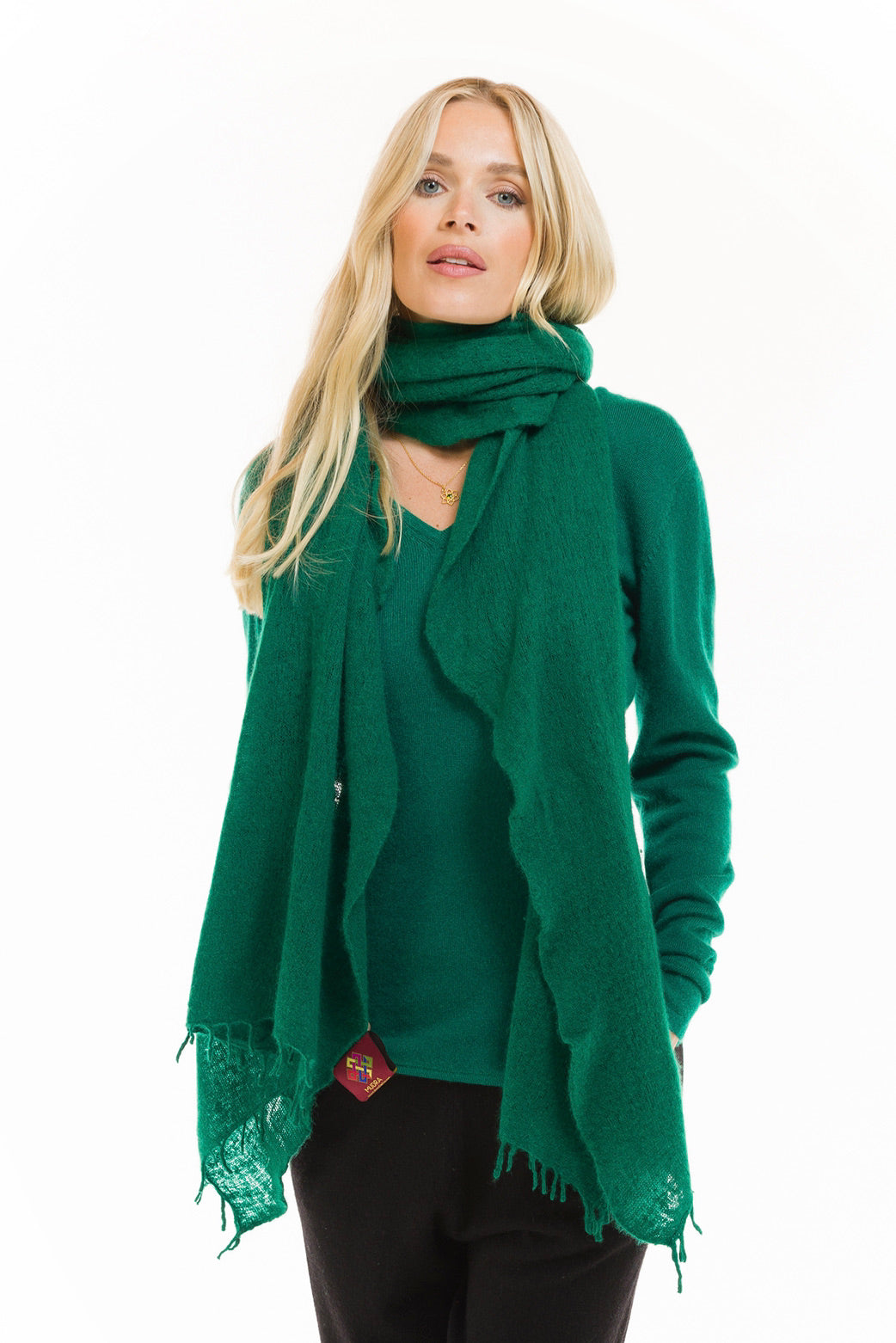 100% CASHMERE V-NECK TOP EMERALD GREEN