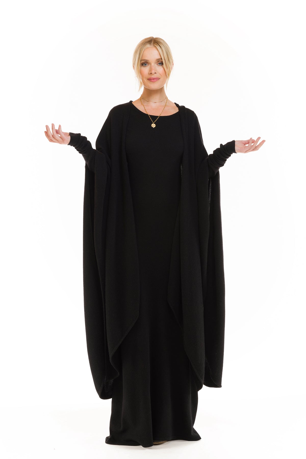 100% CASHMERE MAXI FITTED DRESS BLACK