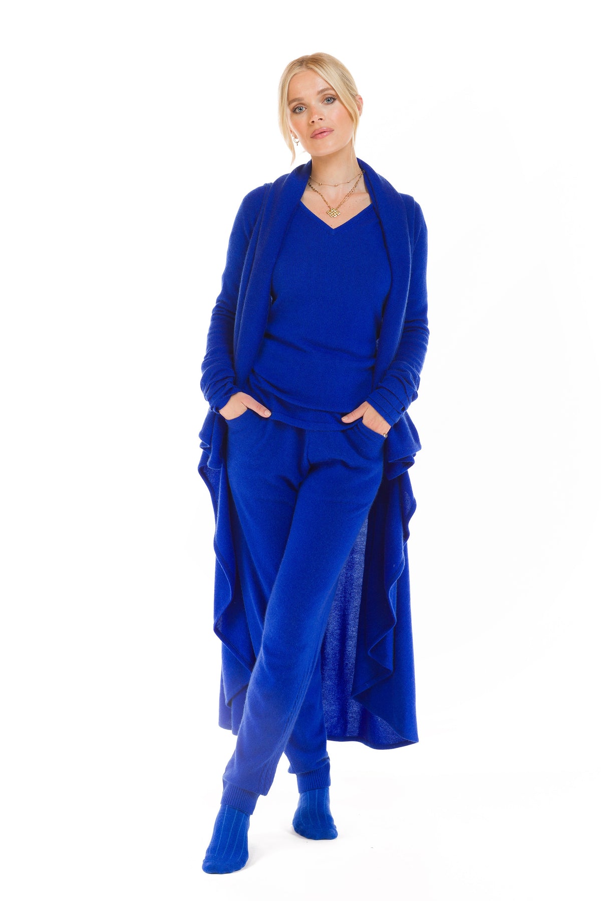 100% CASHMERE V-NECK TOP ROYAL BLUE