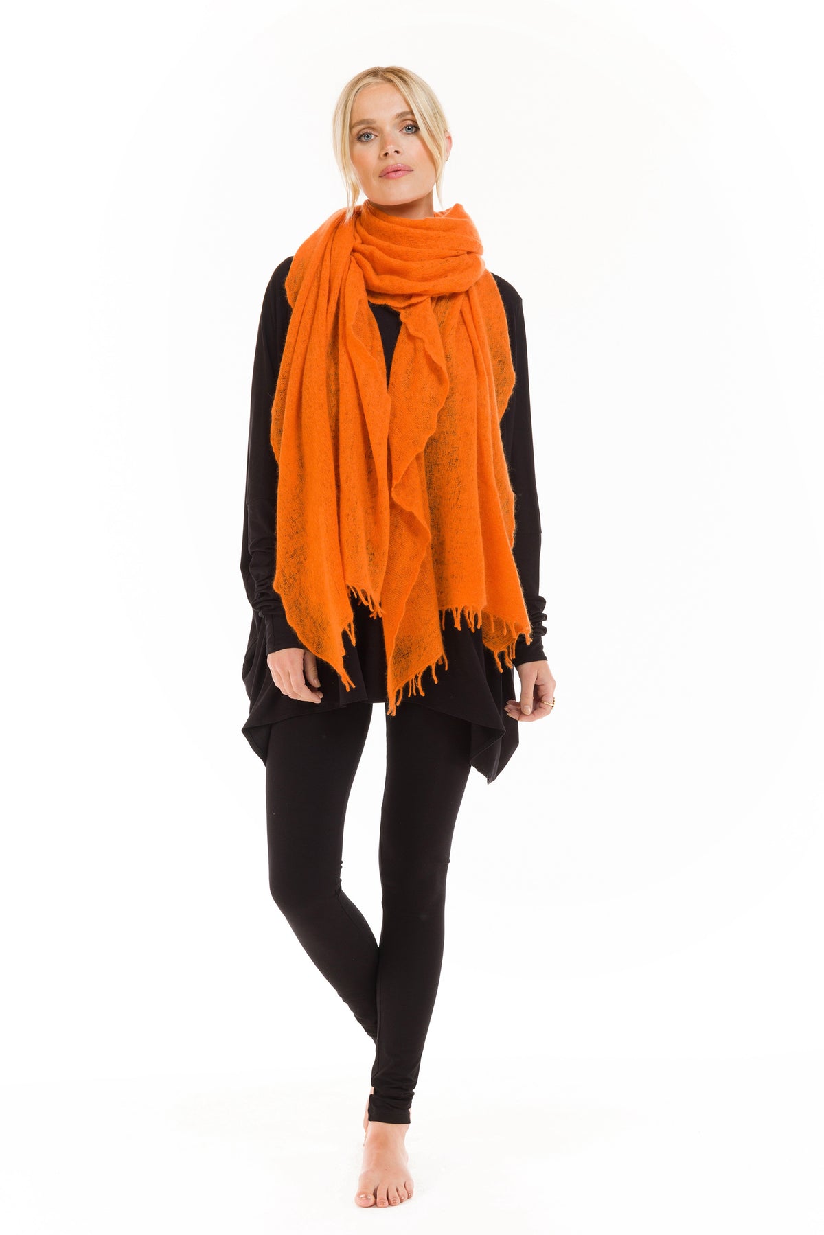 100% CASHMERE FELTED SCARF ORANGE