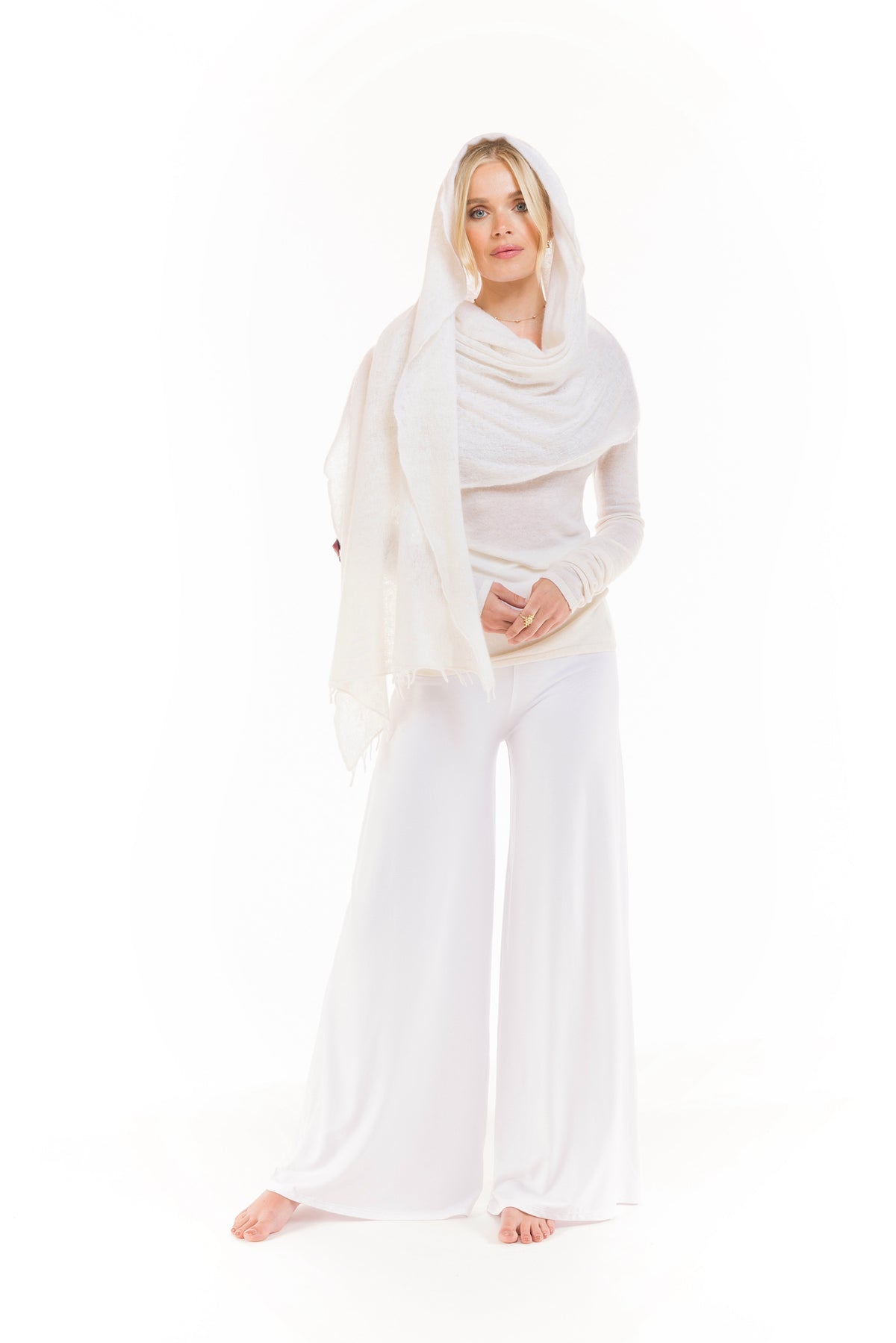 100% ULTRA FINE LONG SLEEVE TOP WINTER WHITE