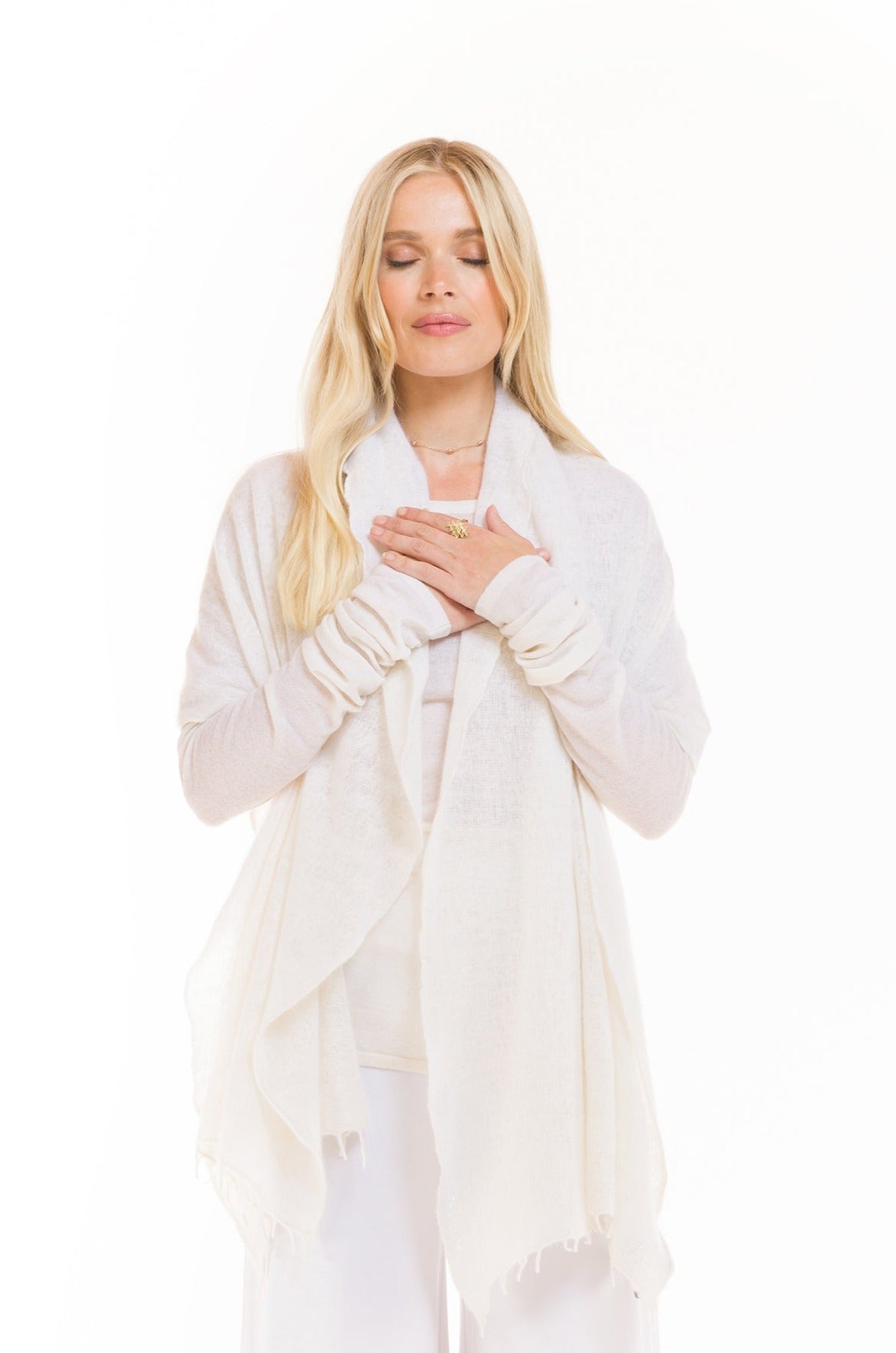 100% CASHMERE FELTED SCARF WINTER WHITE