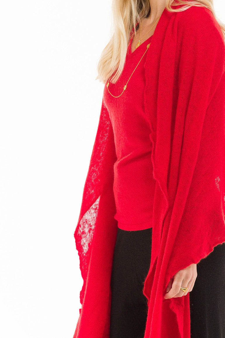 100% CASHMERE V-NECK TOP RED