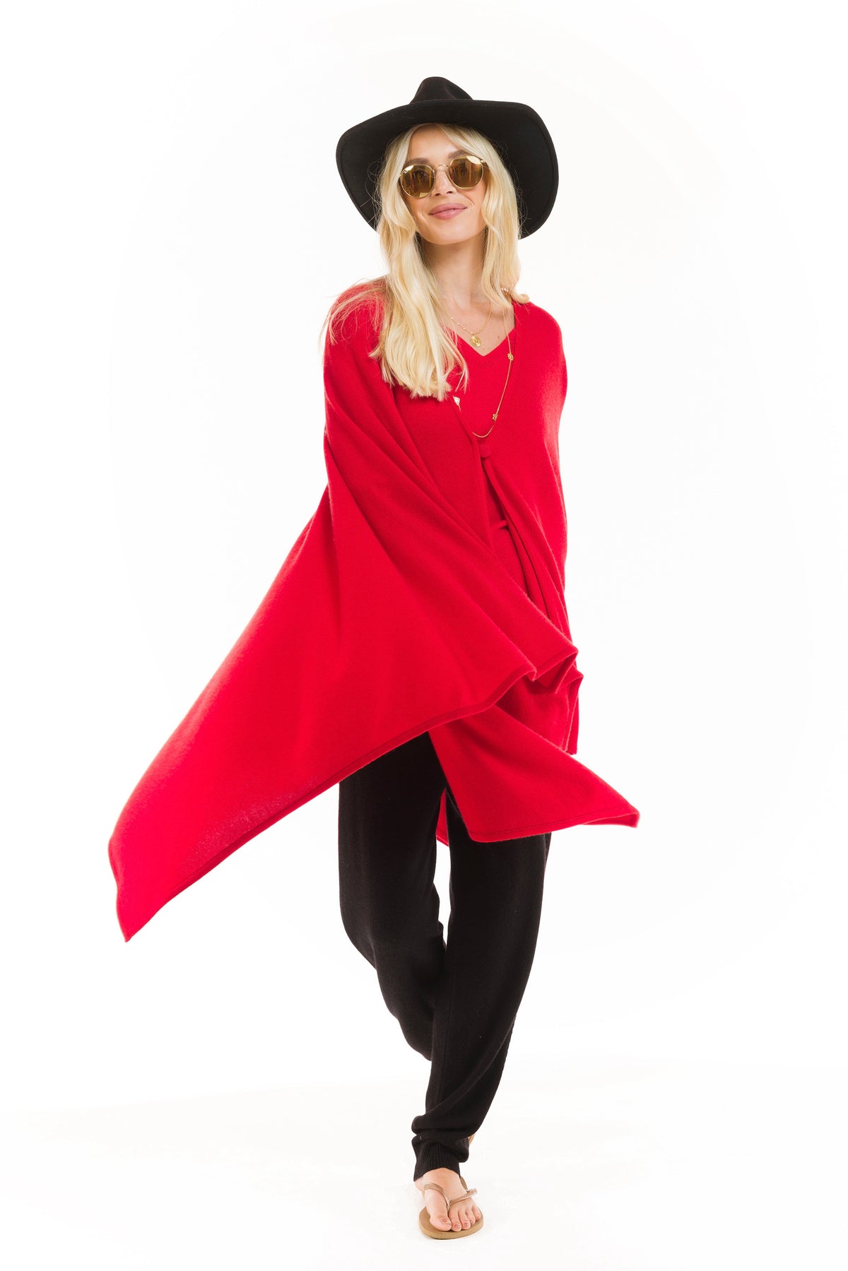 100% CASHMERE V-NECK TOP RED