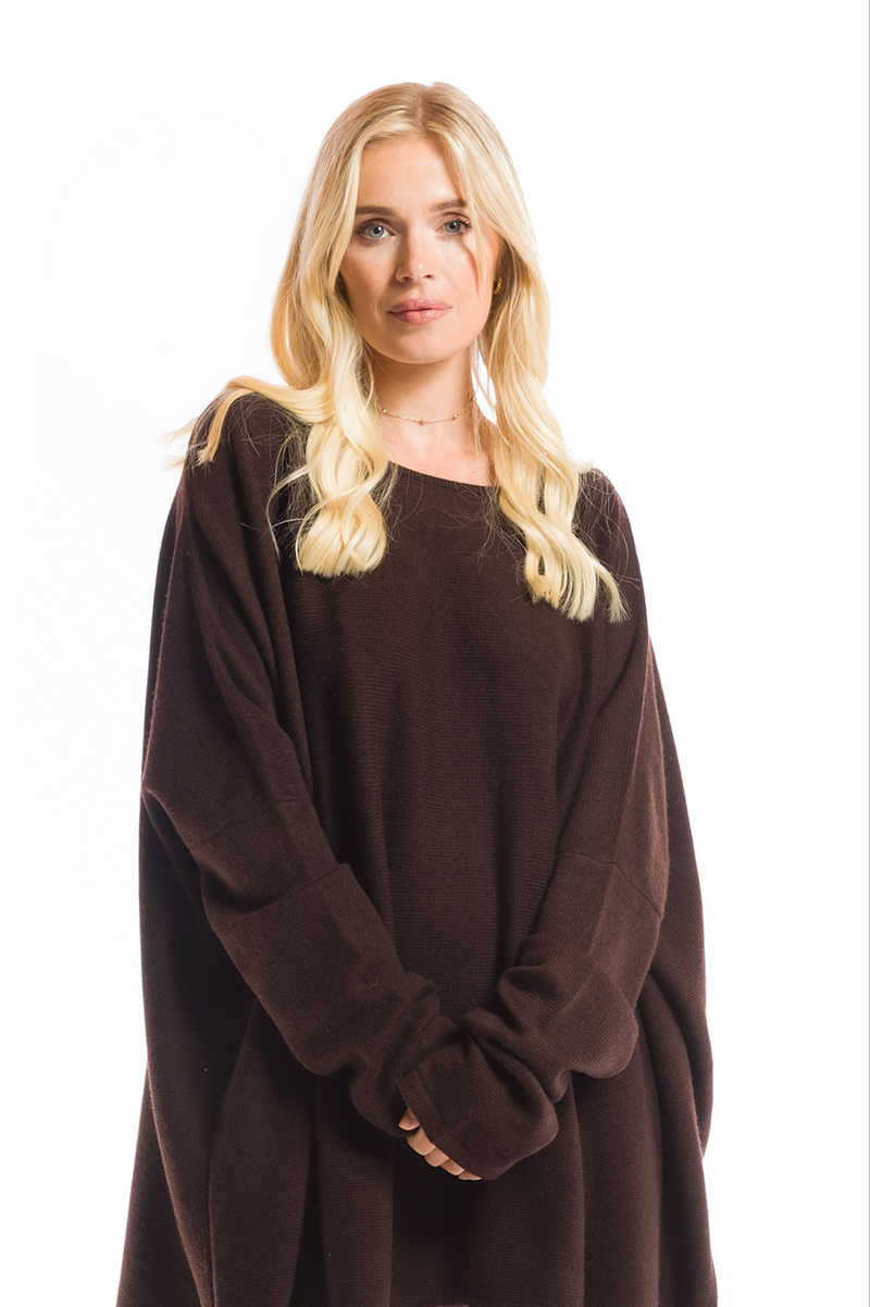 100% 4 PLY CASHMERE SNUGGLE BOX JUMPER BROWN
